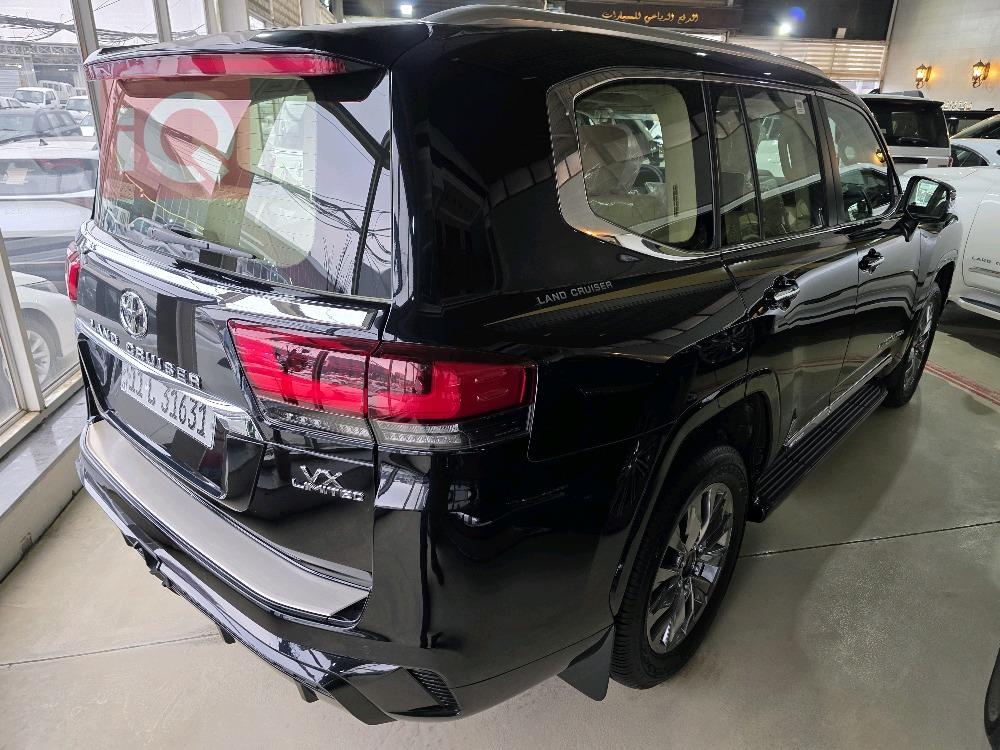 تويوتا لاندكروزر